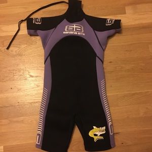 Kids shorty wet suit